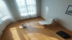 Robô aspirador Midea M7 navegando em uma sala de estar moderna e contornando um obstáculo com precisão.